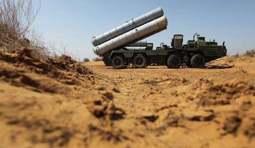 以軍空襲敘霍姆斯東部地區(qū)一軍事基地自媒體作者揭秘，軍空襲敘霍姆斯東部地區(qū)一軍事基地的背后真相