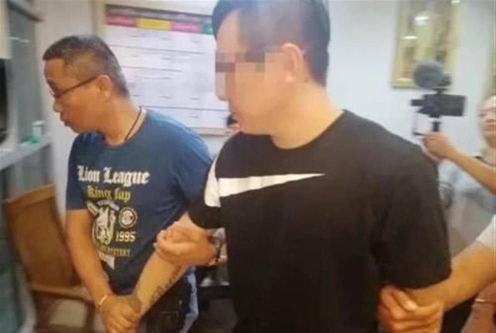 殺兒女藏尸行李箱關(guān)于殺兒女藏尸行李箱的震驚事件，反思與探討