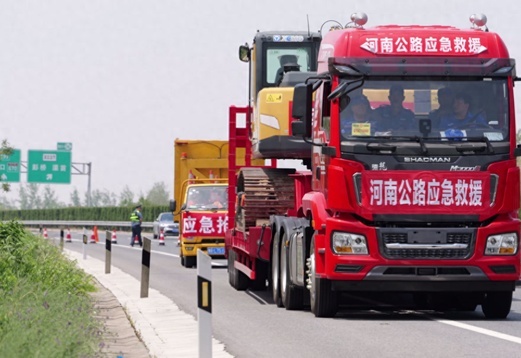 河南交通運(yùn)輸系統(tǒng)進(jìn)入臨戰(zhàn)狀態(tài)河南交通運(yùn)輸系統(tǒng)進(jìn)入臨戰(zhàn)狀態(tài)
