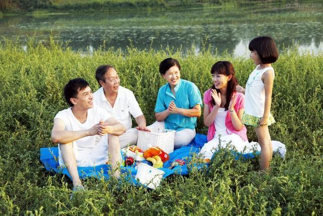 中小學(xué)春秋假要來了？中小學(xué)春秋假即將來臨？深度解析新政策背后的意義與影響