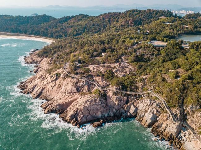一圖看懂黃巖島國家級(jí)自然保護(hù)區(qū)一圖解讀黃巖島國家級(jí)自然保護(hù)區(qū)，自然寶藏的全方位展示
