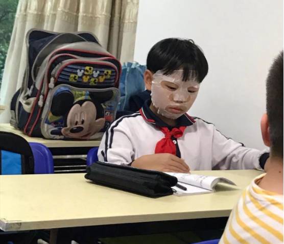 27歲小伙相親20多次患“驚恐障礙”當(dāng)代青年的婚戀焦慮，一個27歲小伙相親20多次引發(fā)的驚恐障礙