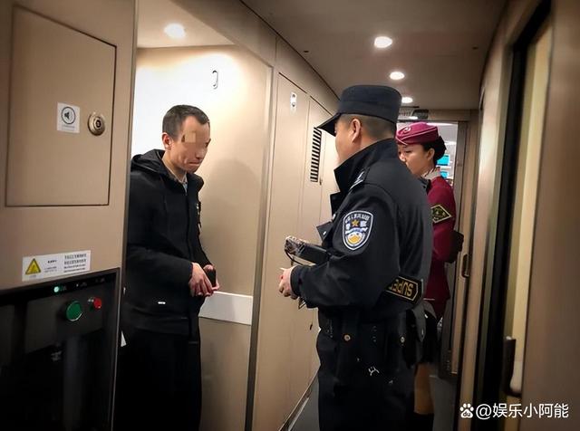 高鐵上有人抽煙能舉報嗎高鐵上有人抽煙可以舉報嗎？全面解析您的權益與行動指南