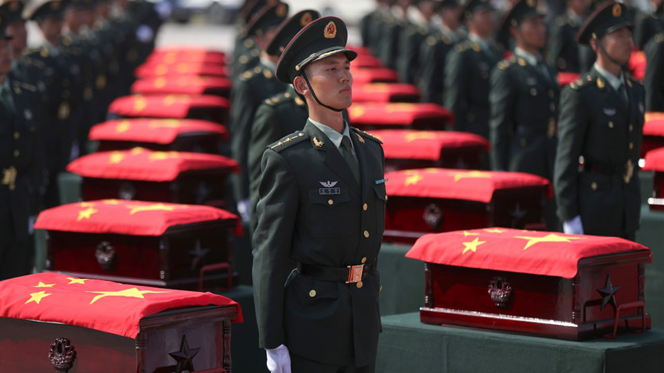 迎接烈士遺骸回國是怎么回事迎接烈士遺骸回國是怎么回事