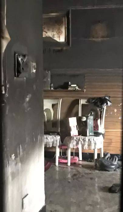 男子燒殺7旬老夫婦男子燒殺7旬老夫婦，悲劇背后的真相與反思