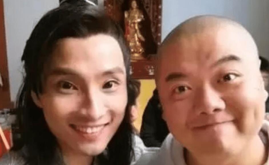 29歲男星確診癌癥晚期確實(shí)，有報(bào)道稱一名29歲的男星被確診為癌癥晚期。