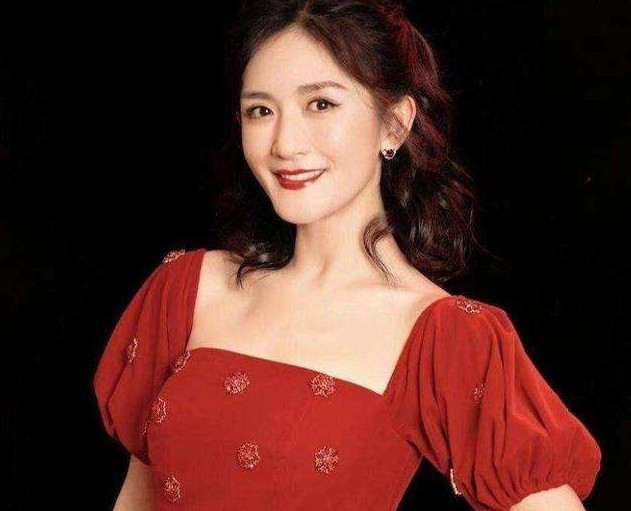 李維嘉因?yàn)橹x娜復(fù)出李維嘉因?yàn)橹x娜復(fù)出，揭秘背后的故事與真相
