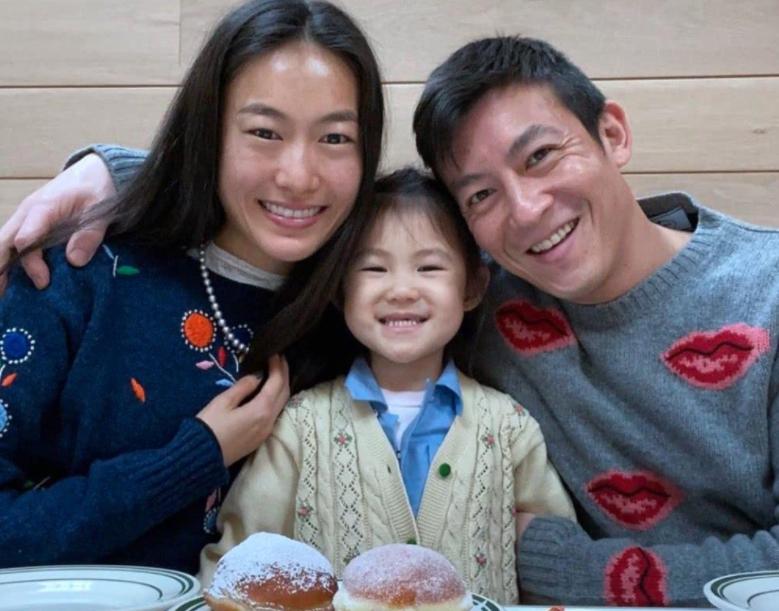 孫菲菲官宣離婚孫菲菲官宣離婚，深度解讀與反思