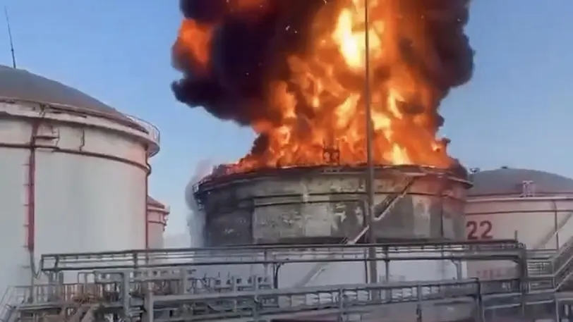 無人機襲擊俄羅斯基地關于無人機襲擊俄羅斯基地的事件，有以下相關信息