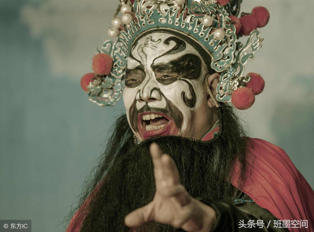 無語哥看川劇變臉驚呼尖叫無語哥首次觀看川劇變臉，驚嘆連連直呼尖叫連連！