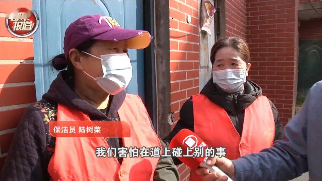 把錢當(dāng)垃圾扔了深度解析，把錢當(dāng)垃圾扔了背后的心理與行為藝術(shù)