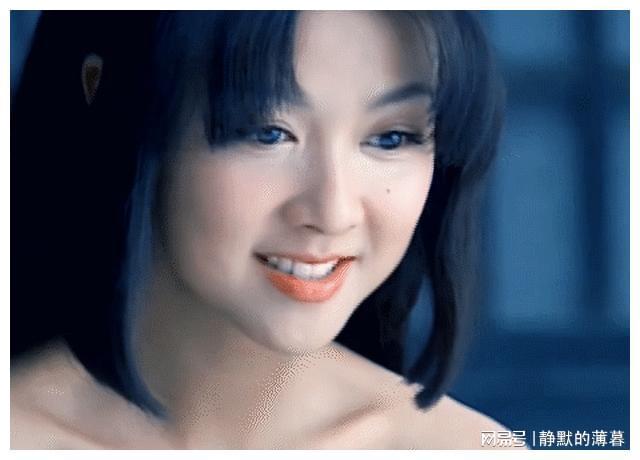 薛凱琪的視頻薛凱琪視頻，時光中的音樂與影像魅力