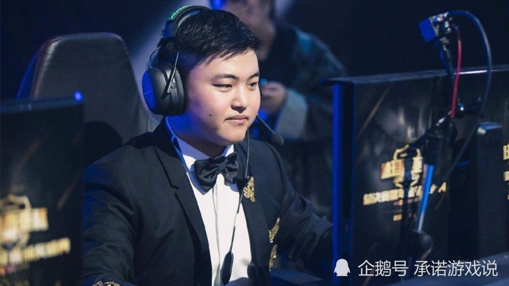 白巖松問(wèn)uzi白巖松對(duì)話UZI，電競(jìng)傳奇的碰撞