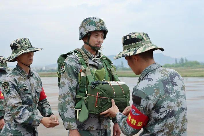 南部戰(zhàn)區(qū)官方媒體揭秘南部戰(zhàn)區(qū)，官方媒體的視角與深度解析