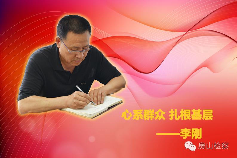 退休老師成了學(xué)校爭(zhēng)搶的香餑餑退休老師成為學(xué)校爭(zhēng)搶的香餑餑，這一現(xiàn)象背后反映了當(dāng)前教育領(lǐng)域的師資需求和退休老師的優(yōu)勢(shì)。