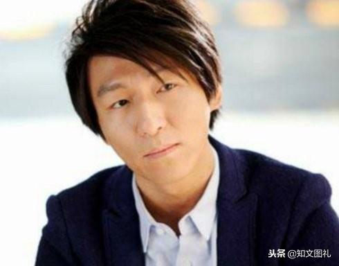 官方回應(yīng)涉毒藝人將辦演唱會(huì)對于涉毒藝人將辦演唱會(huì)的情況，官方通常會(huì)采取嚴(yán)肅的態(tài)度進(jìn)行處理。涉毒藝人的行為不僅違反了社會(huì)道德和法律法規(guī)，也對其公眾形象和所代言的產(chǎn)品造成了負(fù)面影響。