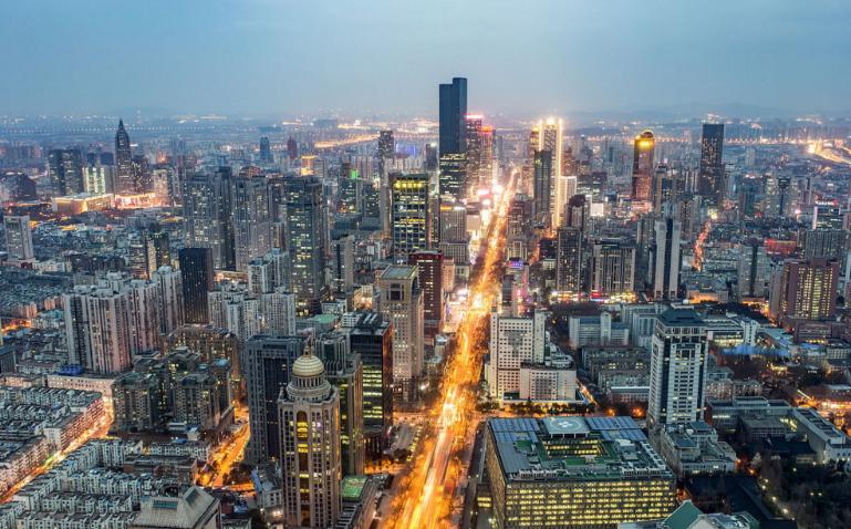 第五個城市第五個城市，探索未知的都市魅力