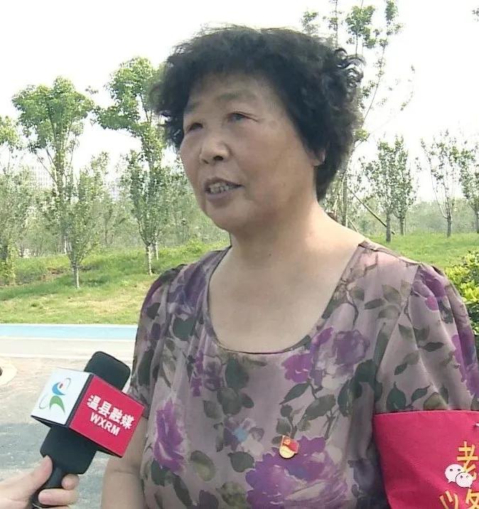 官方:嚴(yán)禁退休干部到農(nóng)村占地建房官方嚴(yán)令，退休干部不得涉足農(nóng)村占地建房——維護(hù)公平土地資源的舉措