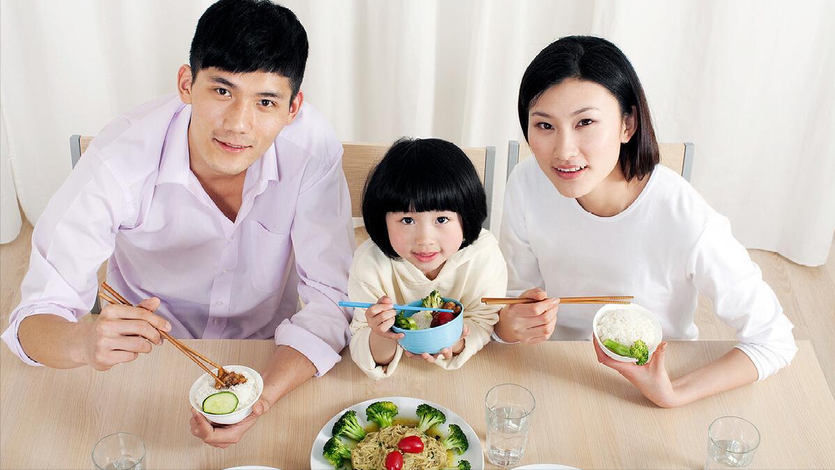 月嫂欺負孩子的案例月嫂欺負孩子的案例，警鐘長鳴，守護嬰幼兒安全