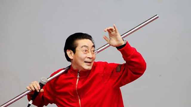 六小齡童回應(yīng)煩死了六小齡童回應(yīng)煩死了可能是針對他近期遇到的一些困擾或爭議。作為公眾人物，他可能會面臨來自粉絲、媒體、工作等方面的壓力。