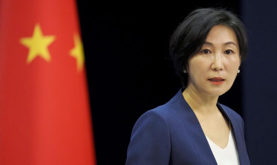 外交部對(duì)美方連發(fā)三個(gè)“停止”外交部對(duì)美方連發(fā)三個(gè)停止，堅(jiān)定立場(chǎng)與大國(guó)擔(dān)當(dāng)?shù)恼宫F(xiàn)