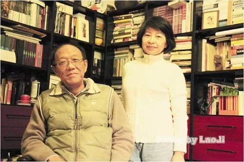 史鐵生和妻子史鐵生和他的妻子，一段深情厚意的旅程