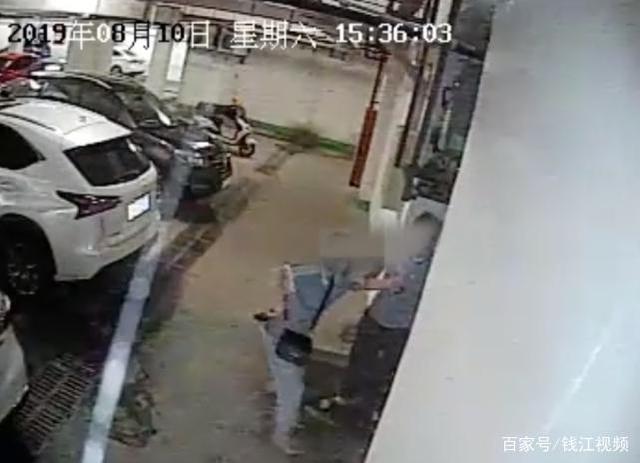 17歲男子殺害前女友案件關(guān)于一起涉及未成年人的嚴(yán)重暴力犯罪案件，以下是相關(guān)概述