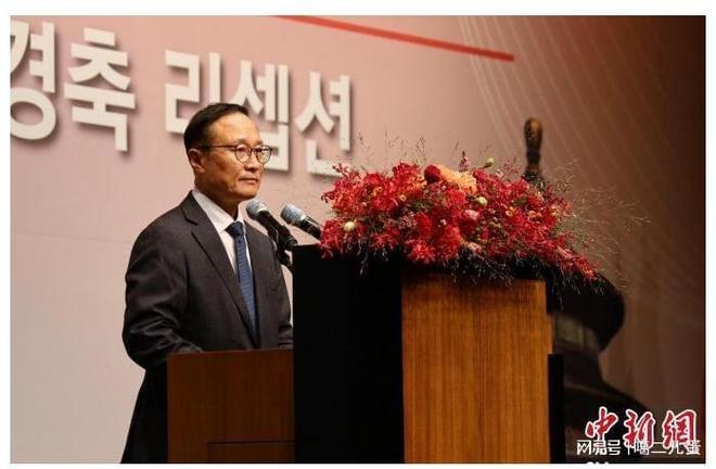 中韓外交官中韓外交官有很多，以下是部分外交官的簡介