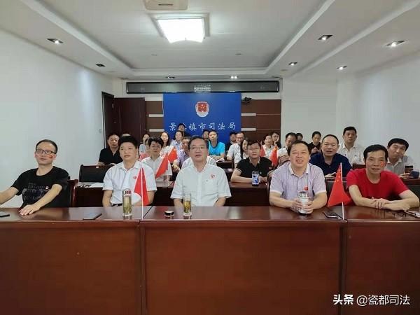 景德鎮(zhèn)90元酒店房間國慶漲到1000元關(guān)于景德鎮(zhèn)某酒店國慶期間將原本90元的酒店房間價格漲到1000元的情況，我可以給出一些分析和建議。