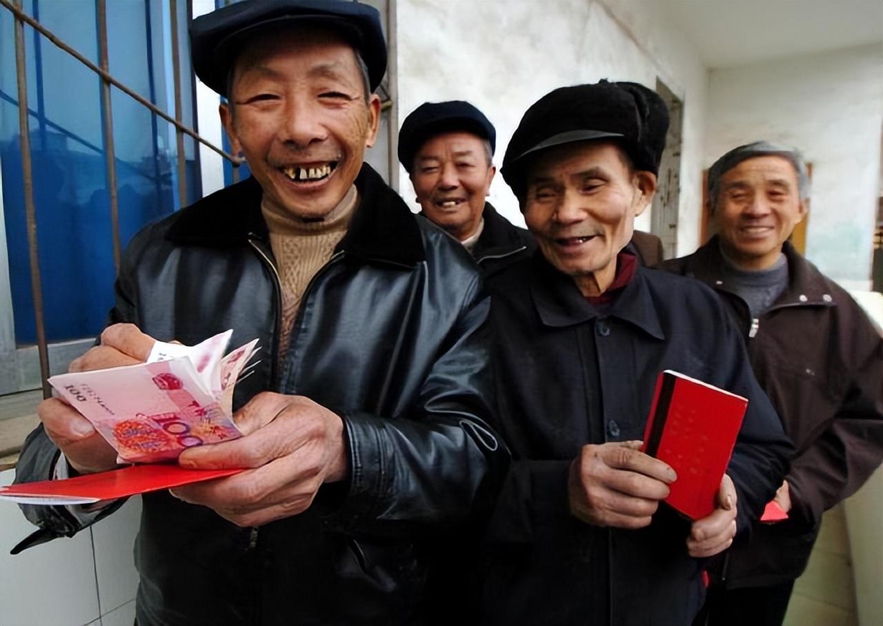 早退休和晚退休工資差別早退休與晚退休工資差別，探究不同退休決策背后的經(jīng)濟影響