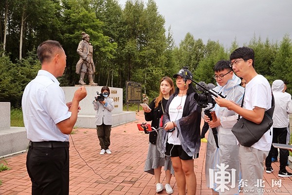 趙尚志將軍指揮的戰(zhàn)役趙尚志將軍指揮的戰(zhàn)役包括，松花江戰(zhàn)役、五常河戰(zhàn)役等。