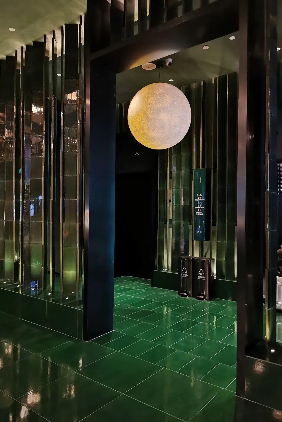 景德鎮(zhèn)的酒店景德鎮(zhèn)市擁有眾多酒店，以下是一些推薦的酒店