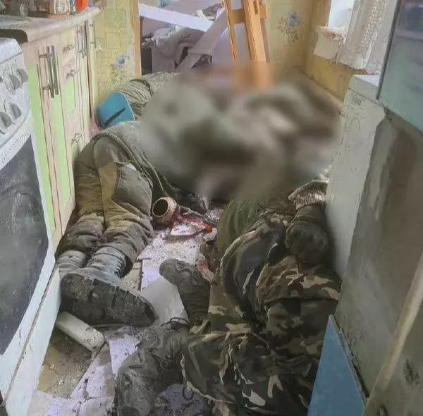 俄烏雙方完成一次陣亡人員遺體交換俄烏雙方完成一次陣亡人員遺體交換，和平的微小步伐