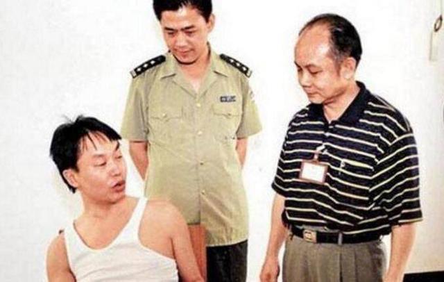 香港悍匪搶劫電影香港悍匪搶劫電影，犯罪與戲劇的交織