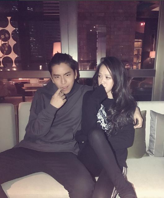 因陳喬恩提離婚哭了陳喬恩是一位知名的演員，關(guān)于她因離婚而哭泣的報(bào)道可能涉及到她的個(gè)人隱私和情感狀態(tài)。作為公眾人物，她的個(gè)人生活會受到關(guān)注，但我們也應(yīng)該尊重她的個(gè)人隱私權(quán)和情感選擇。