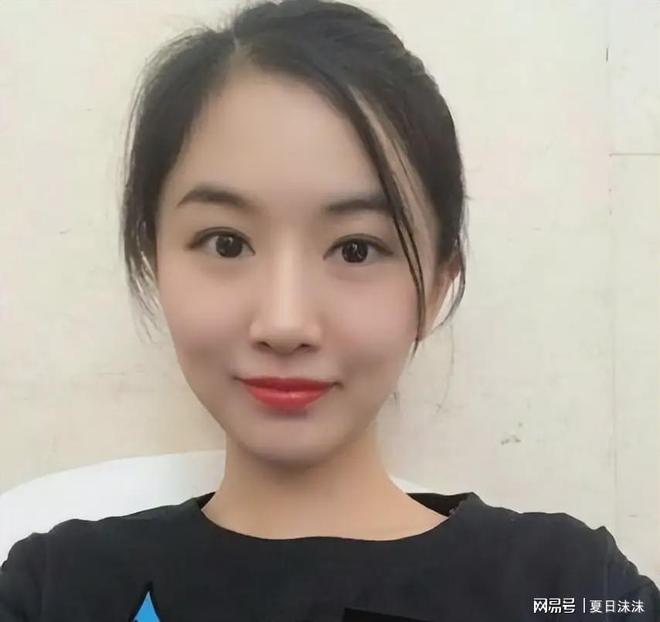 翟欣欣現(xiàn)況翟欣欣現(xiàn)況，從科技巨頭到自我反思的成長(zhǎng)之路