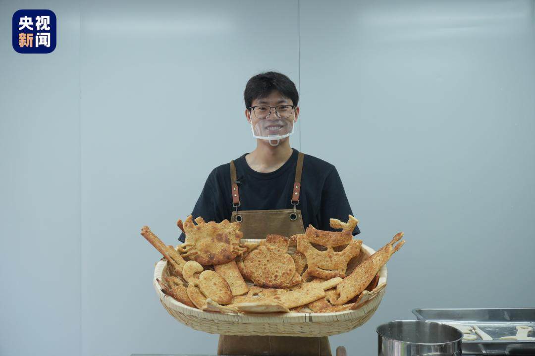 \"東風-5C燒餅 吸引范圍覆蓋全網(wǎng)\"東風-5C燒餅，全網(wǎng)矚目的美食傳奇