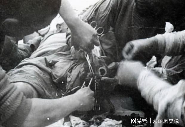 埃文凱爾談在《731》扮演美國戰(zhàn)俘埃文凱爾在731中飾演美國戰(zhàn)俘的角色深度解析