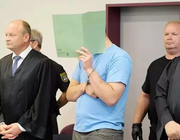 搶嬰案律師:從未見過如此囂張的被告搶嬰案律師，從未見過如此囂張的被告