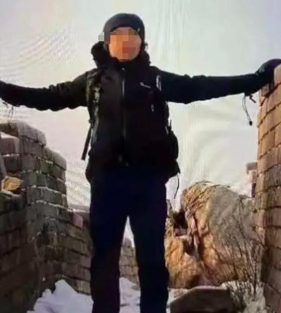 驢友秦嶺失聯(lián)遇難 家屬起訴救援隊據(jù)報道，一名驢友在秦嶺失聯(lián)并遭遇不幸事件后，其家屬對救援隊提起了訴訟。具體情況涉及到失聯(lián)事件的救援過程以及后續(xù)家屬與救援隊之間的糾紛，需要更多的背景信息和細(xì)節(jié)來了解整個事件的經(jīng)過。