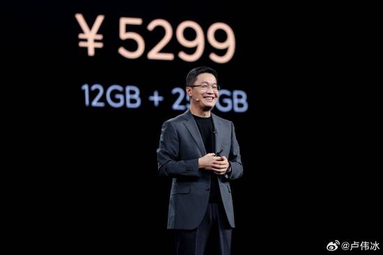 盧偉冰回應(yīng)小米17爭議盧偉冰回應(yīng)小米17爭議，全面解讀，揭示真相