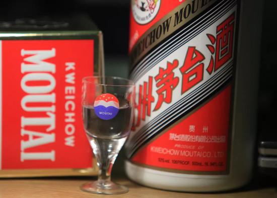 茅臺酒茅臺股價格雙“降溫”茅臺酒與茅臺股價格雙降溫，背后的原因及影響