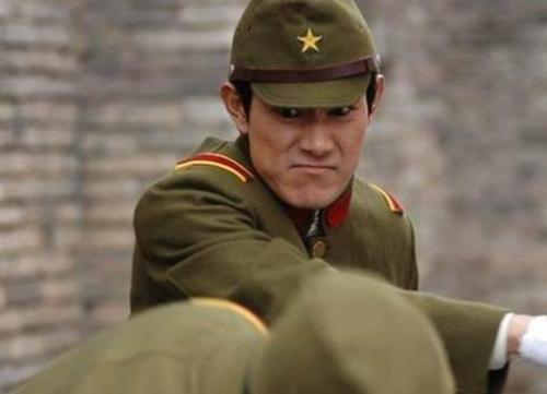 日籍演員平田康之在華演20多年日軍日籍演員平田康之在華演日軍角色逾二十年，演藝之路與跨文化交流