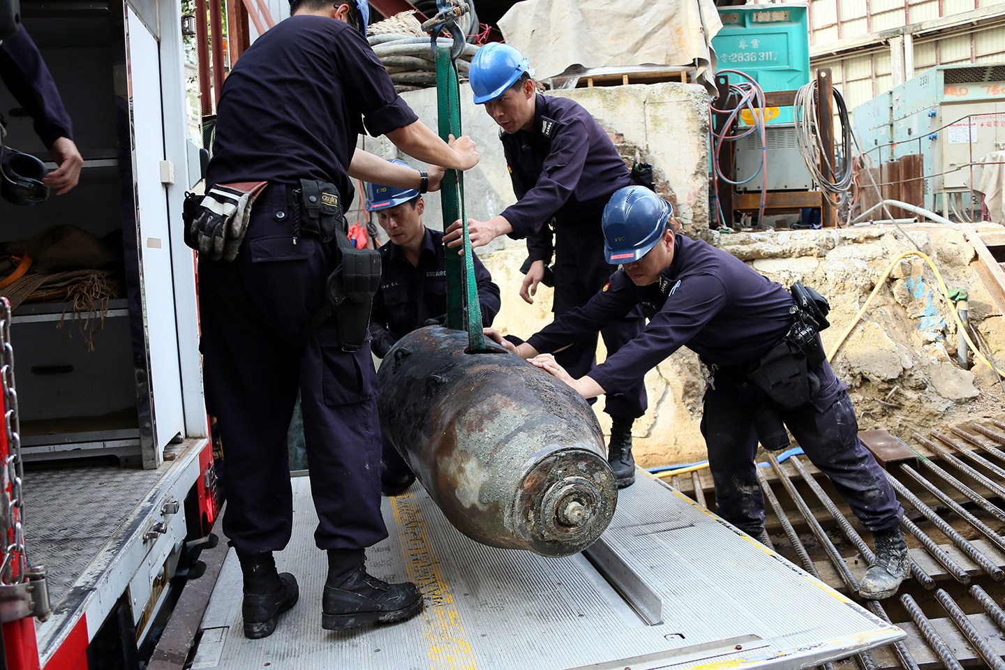 港炸彈拆除基本完成港炸彈拆除基本完成，回顧與前瞻