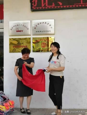 河南一企業(yè)300多名工人100%是女工河南一企業(yè)獨特現(xiàn)象，女工撐起半邊天，展現(xiàn)女性力量與魅力