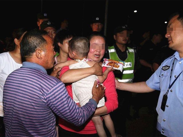 被搶男嬰成年后出庭直面人販子被搶男嬰成年后出庭直面人販子的故事，正義終將到來
