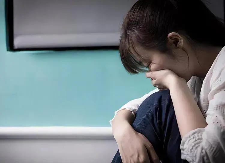 遭老板性侵女子:最受不了人罵我老公遭老板性侵女子自述，最受不了別人辱罵我的丈夫