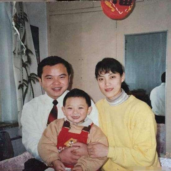 模仿黃子韜導(dǎo)致破產(chǎn)盲目模仿黃子韜，一場(chǎng)破產(chǎn)的啟示