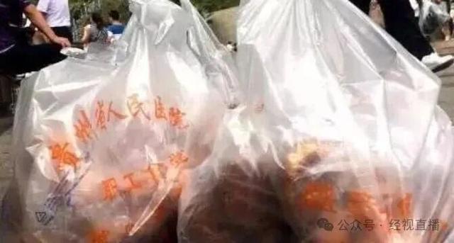 醫(yī)院食堂做月餅為什么能\"打敗\"月餅廠醫(yī)院食堂制作月餅，為何能超越傳統(tǒng)月餅廠？