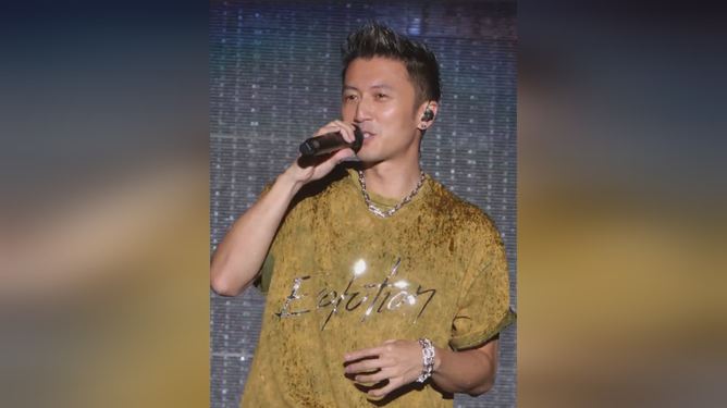 謝霆鋒：可惜我不叫謝停雨謝霆鋒，可惜我不叫謝停雨——一位時(shí)代偶像的自白